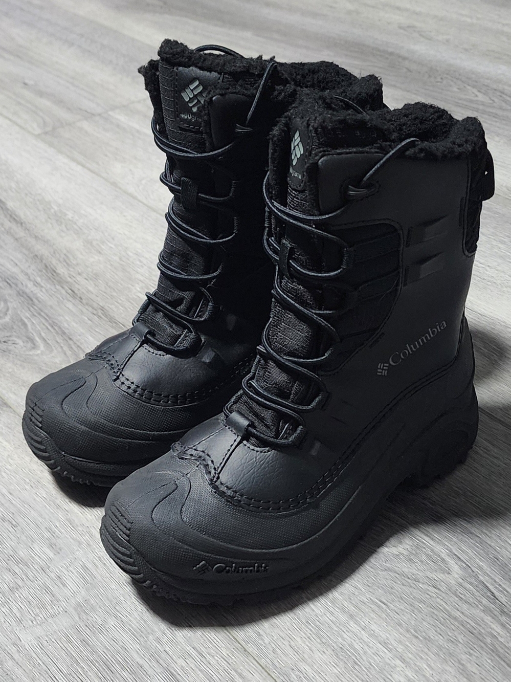 Columbia Black Waterproof Bugaboot Celsius Snow Boots Youth Size 4 Womens 5.5